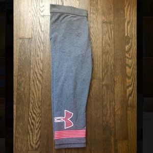 Medium Under Armour Leggings Capri Style!